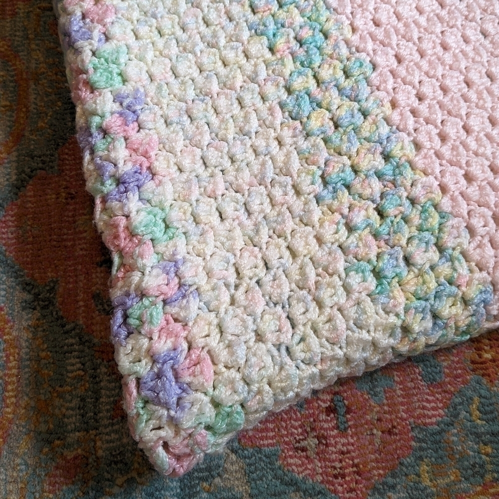 Vintage Handmade Pastel Shimmer Stripe Crochet Afghan Large Blanket Throw OS - Picture 3 of 6